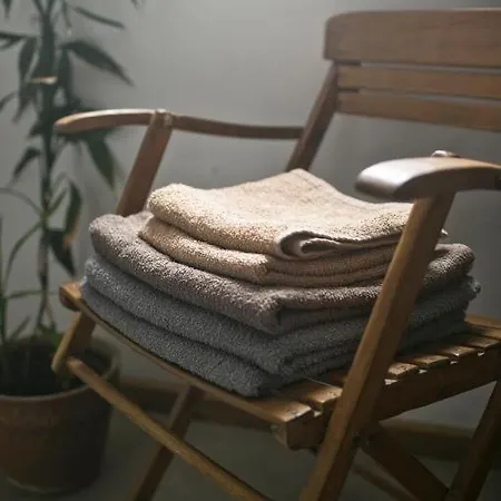 Roentgena 12 - Przestronny I Stylowy, Zielona Ulica W Centrum Apartamento Wrocław