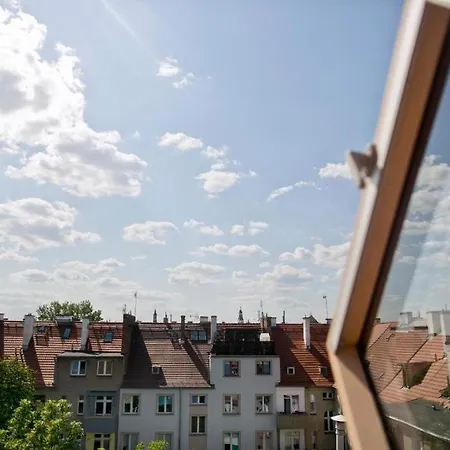 Roentgena 12 - Przestronny I Stylowy, Zielona Ulica W Centrum Wrocław